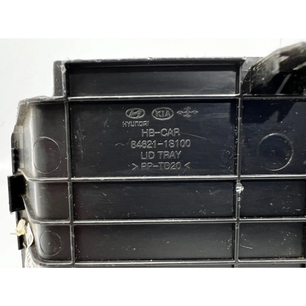 Moldura Central Painel Usb 12v Hyundai Hb20  2012 A 2019