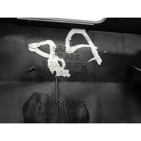 Moldura Comando Ar Condici. Volkswagen Saveiro 2015 A 2022