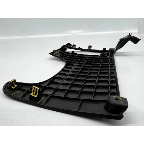 Acabamenrto Inferior Painel Tracker Premier 2017 2018 2019