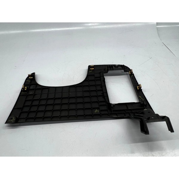 Acabamenrto Inferior Painel Tracker Premier 2017 2018 2019