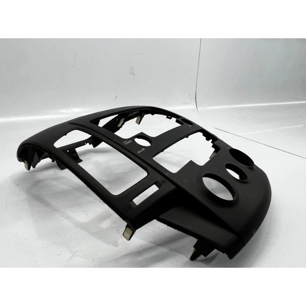 Moldura Central Painel Hyundai I30 2010 A 2012 Preto