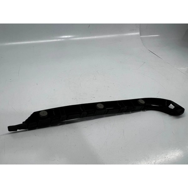 Guia Parachoque Tras. Esq Chevrolet Cruze Sedan 2012 A 2016