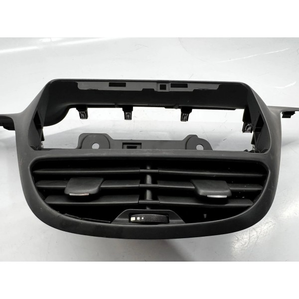 Moldura Painel Central Difusor Peugeot 208  2015