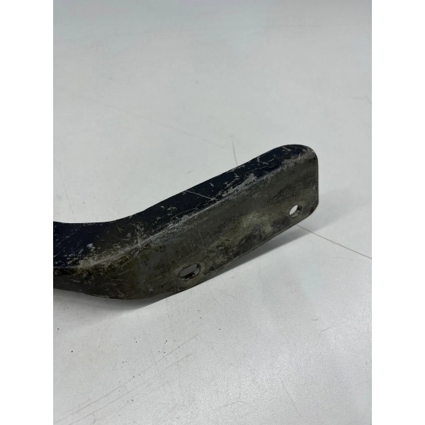 Braço Dobradiça Capo Esquerdo Nissan Versa 2013 A 2019