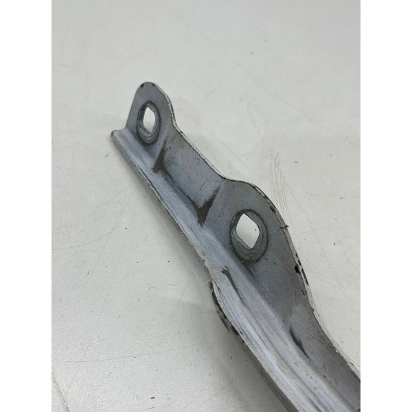 Dobradiça Do Capô Esquerdo Chevrolet Tracker 2012 A 2016