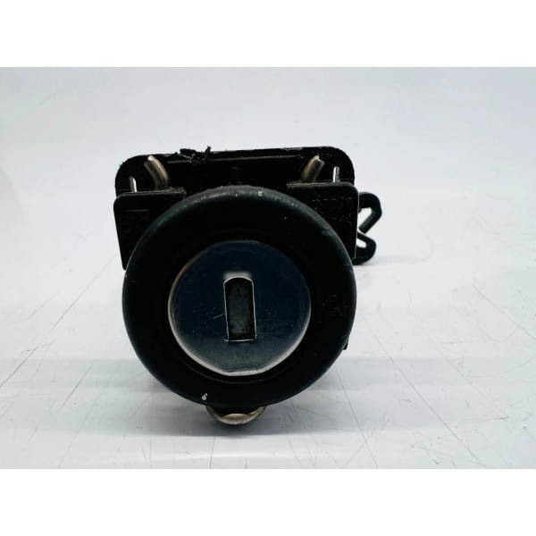 Miolo Chave Porta Malas Chevrolet Onix 2013 A 2018