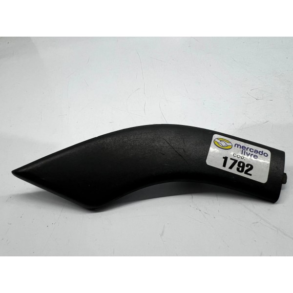 Acabamento Rack Diant. Esqu. Volkswagen Saveiro 2017 A 2023