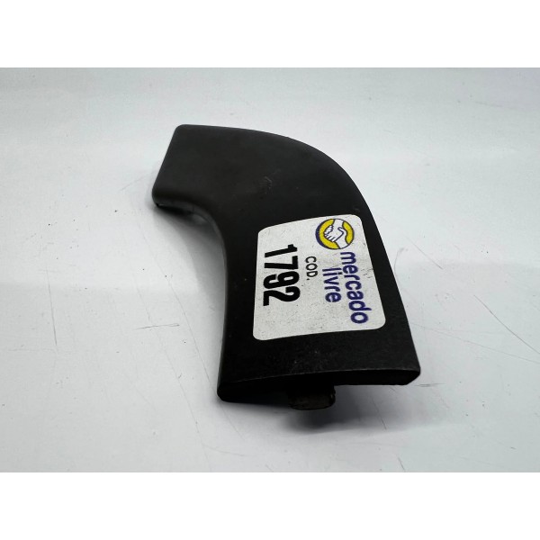 Acabamento Rack Diant. Esqu. Volkswagen Saveiro 2017 A 2023