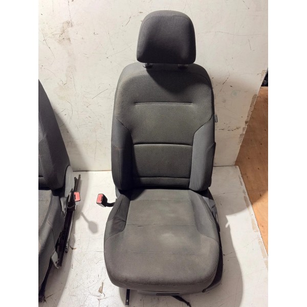 Jogo De Bancos Volkswagen Golf 2012 A 2017