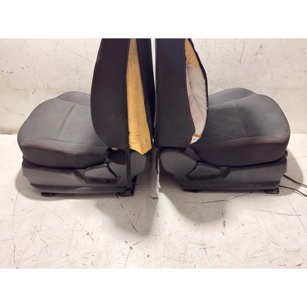 Jogo De Banco Renault Kwid 2017